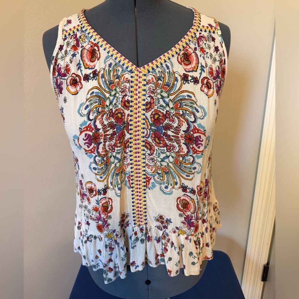 Bila Cream Multicolor Floral Embroidered TrimV-Neck Sleeveless Blouse